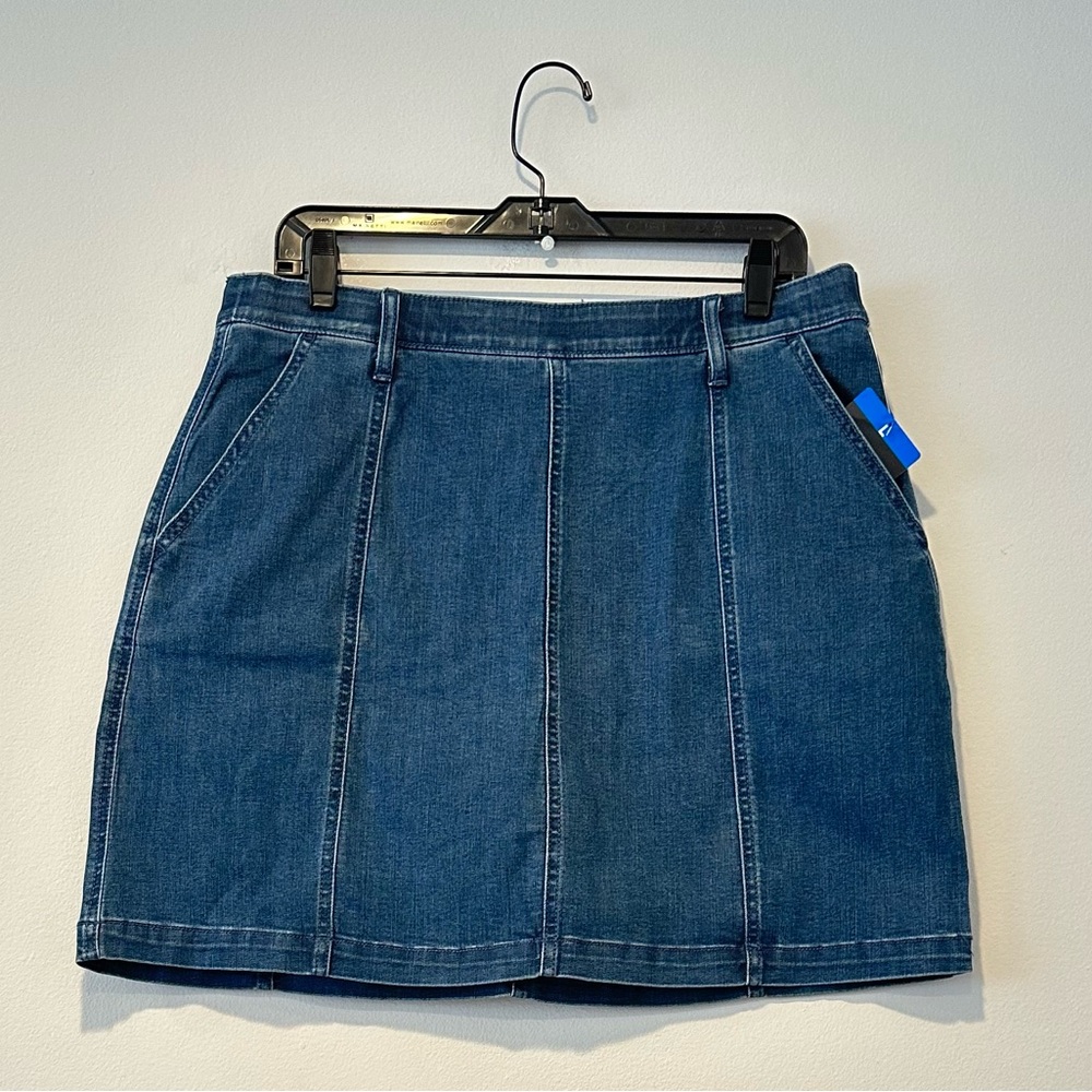 Briggs Women's Denim Skort - Picture 12 of 13
